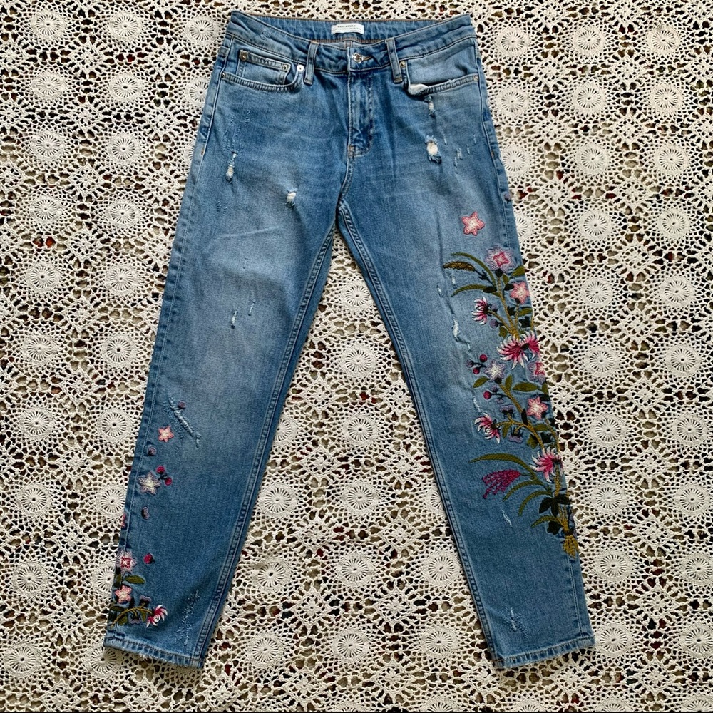 Zara floral embroidered mom jeans